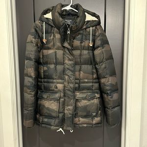 Abercrombie & Fitch Puffer